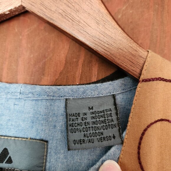 Vintage Liz Wear Button Down and Embroidered Vest Set - Picture 5 of 14